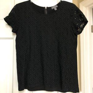 Market & Spruce Black Short Sleeve Blouse w/ Lace